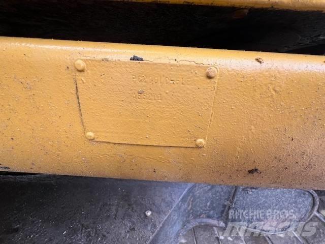 Komatsu PC 200 LC-6L Crawler excavators