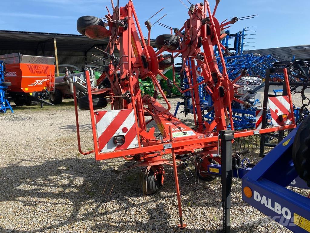 Kuhn GF8702 Rakes and tedders