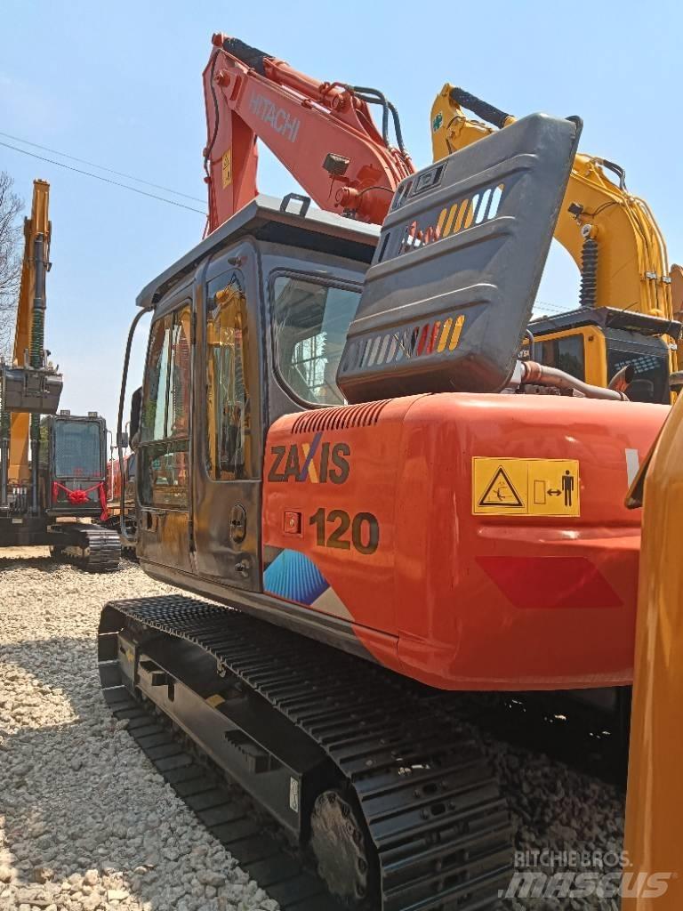 Hitachi ZX 120 Midi excavators  7t - 12t