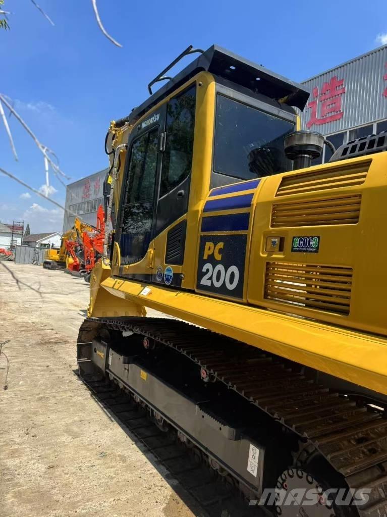 Komatsu PC 200 8N Crawler excavators