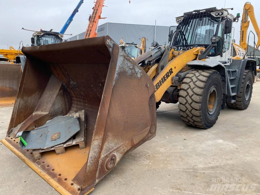 Liebherr L 556 Wheel loaders