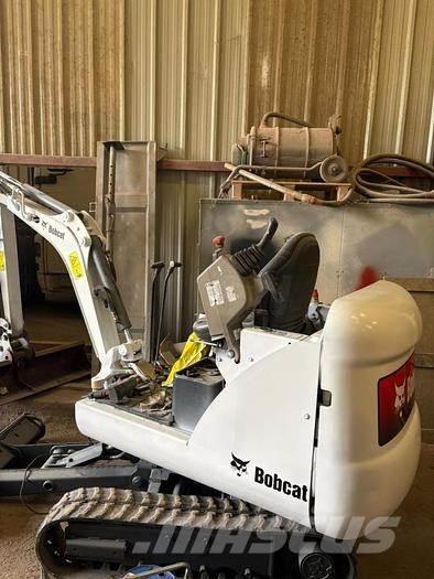 Bobcat E14 Mini excavators < 7t (Mini diggers)
