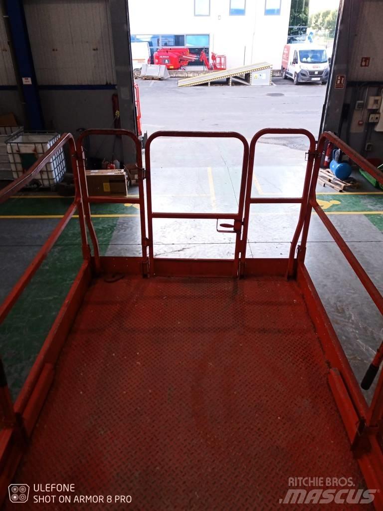 JLG 3369 LE Scissor lifts