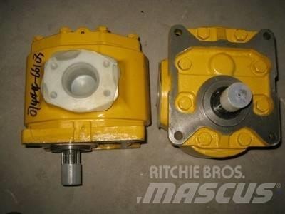 Shantui SD16 Transmission