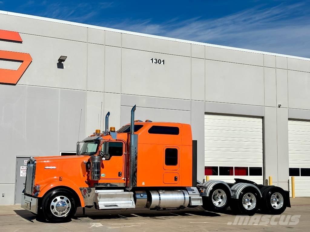 Kenworth W 900 Tractor Units