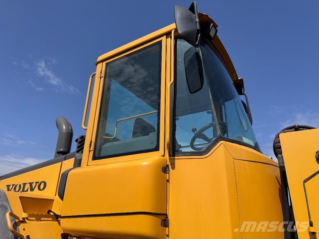 Volvo L 120 E Wheel loaders