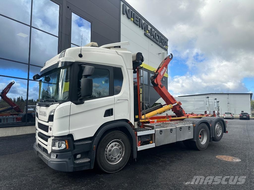 Scania P 370 6x2*4 Hook lift trucks
