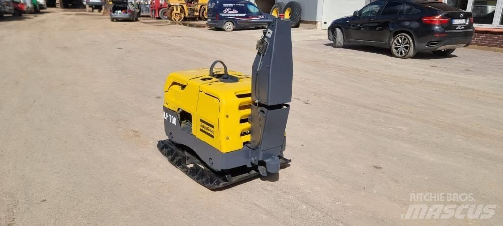 Atlas Copco LH 700 Plate compactors