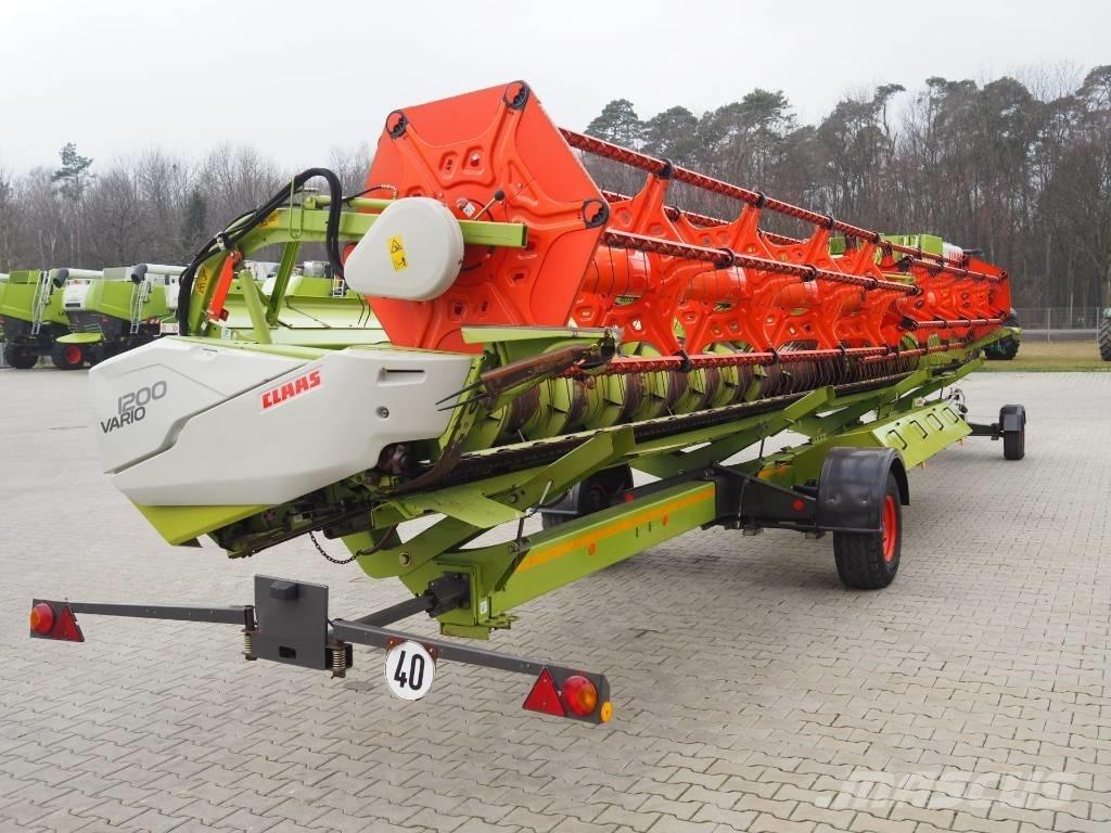 CLAAS Lexion 770 TT Combine harvesters