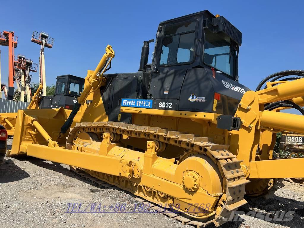 Shantui SD32 Crawler dozers