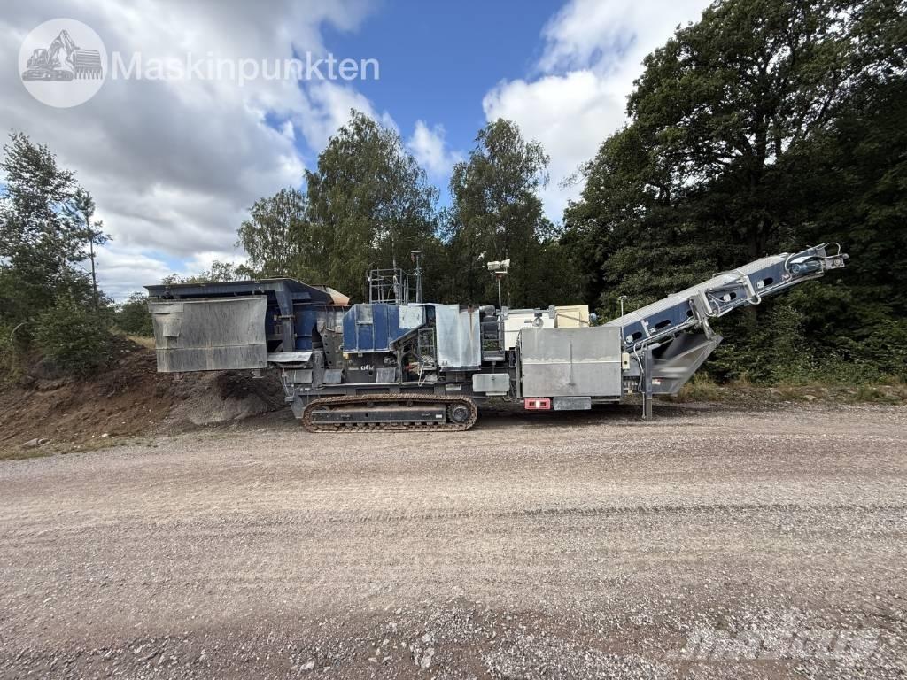 Sandvik CJ 412 Mobile crushers