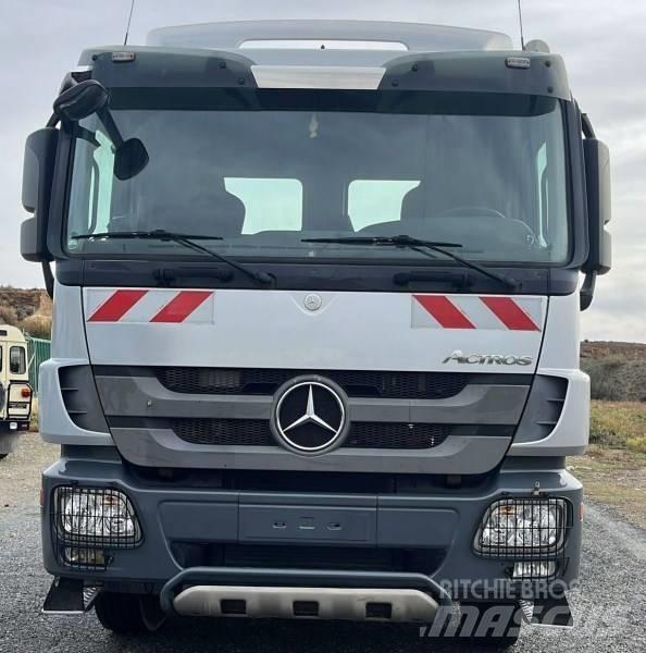 Mercedes-Benz 2641 Container Frame trucks