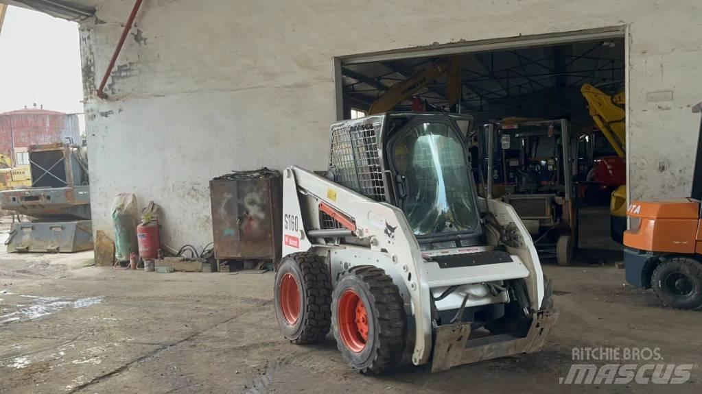 Bobcat S 160 Skid steer loaders
