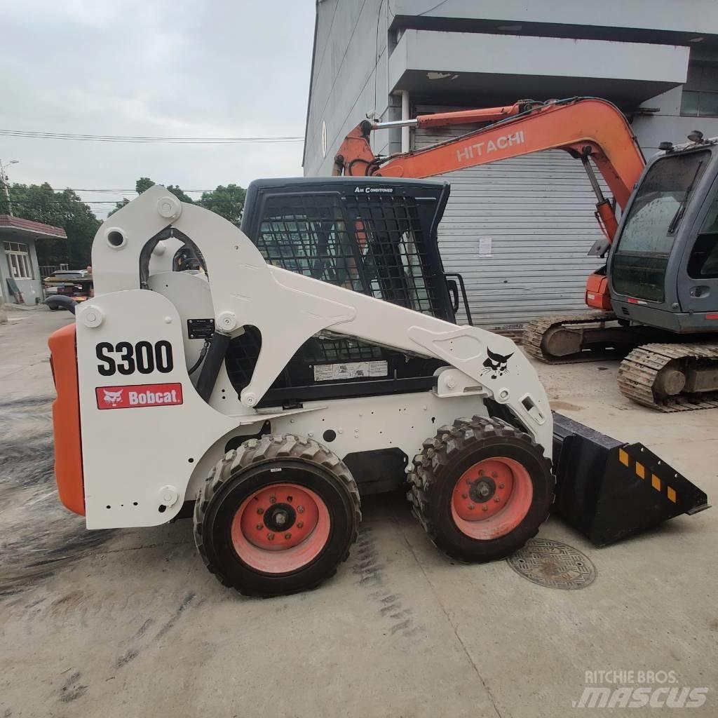 Bobcat S300 Skid steer loaders