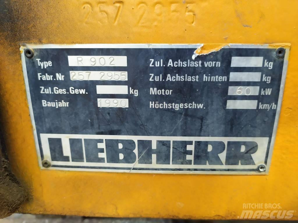 Liebherr 902 Crawler excavators