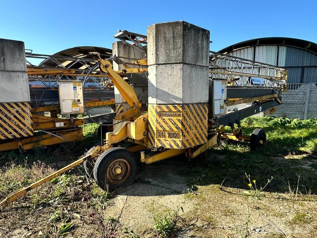 Potain HD 10 A Self erecting cranes