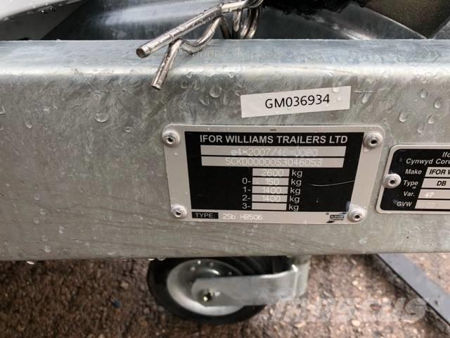 Ifor Williams HB 506 Animal transport semi-trailers