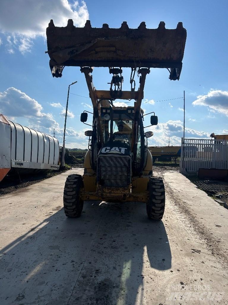 CAT 422 E Backhoe loaders