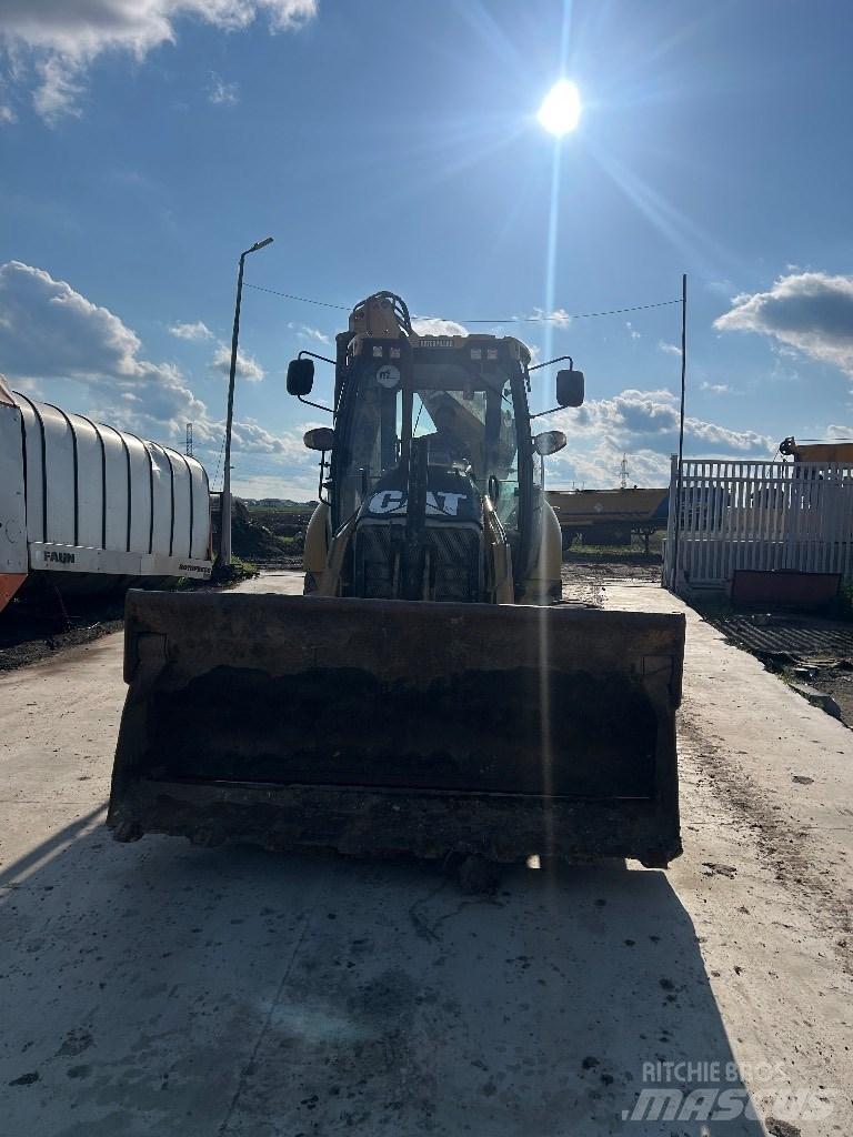 CAT 422 E Backhoe loaders