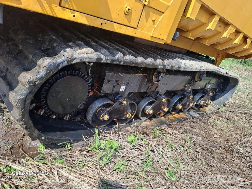 Morooka MST 2200 Tracked dumpers
