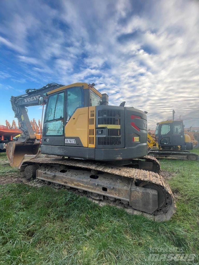 Volvo ECR 235 E Crawler excavators