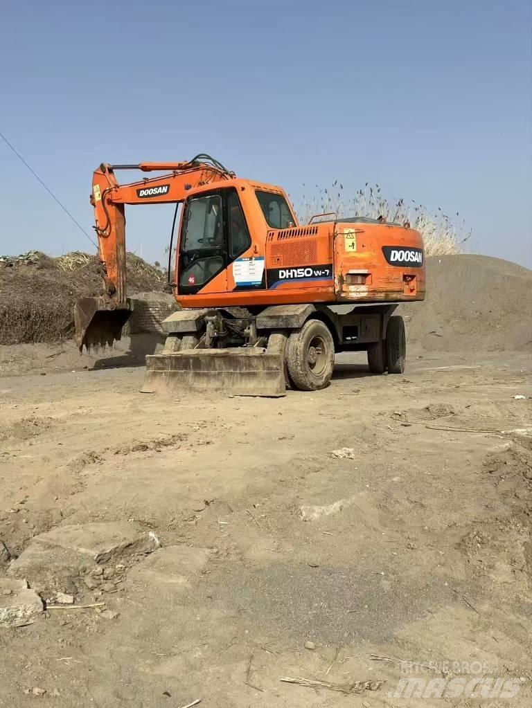 Doosan DH150 W-7 Wheeled excavators