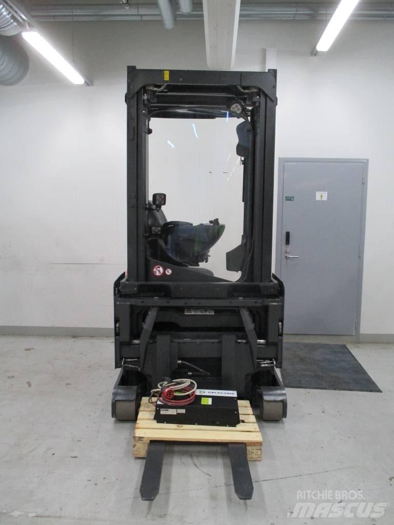 Linde R16X Reach trucks