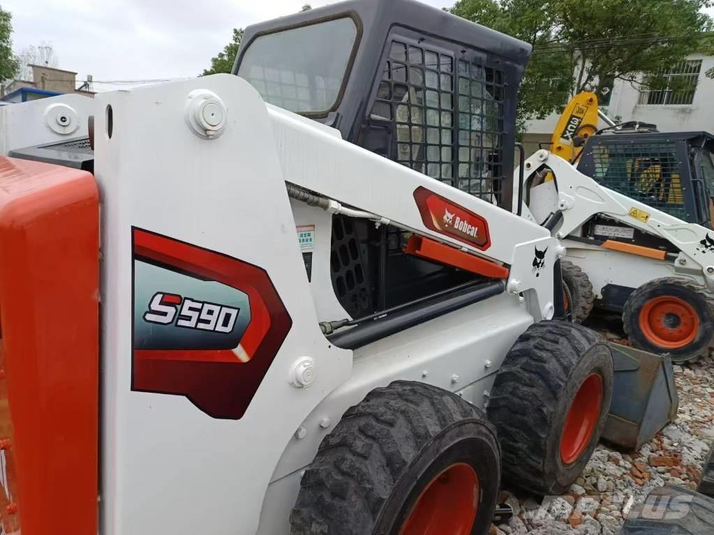 Bobcat S 590 Skid steer loaders