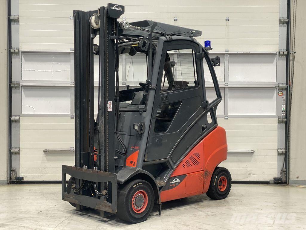 Linde H35D-02 Diesel trucks