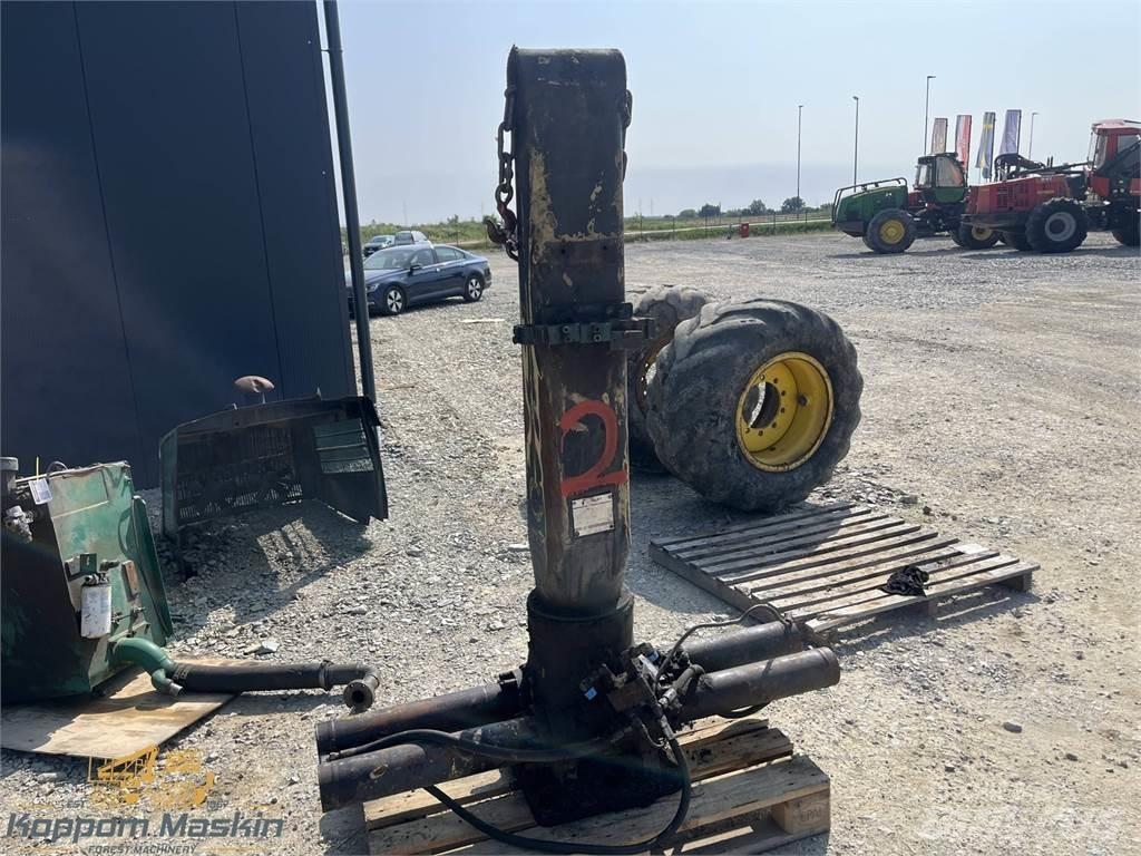  TJ LOGLIFT F71 Forwarder cranes
