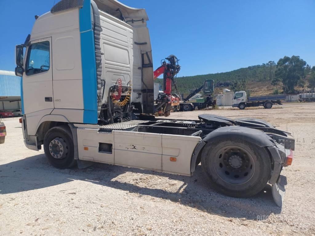 Volvo 480 Tractor Units