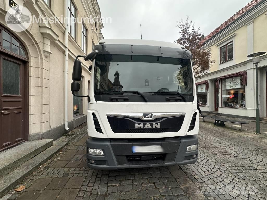 MAN TGL 12.190 Box body trucks