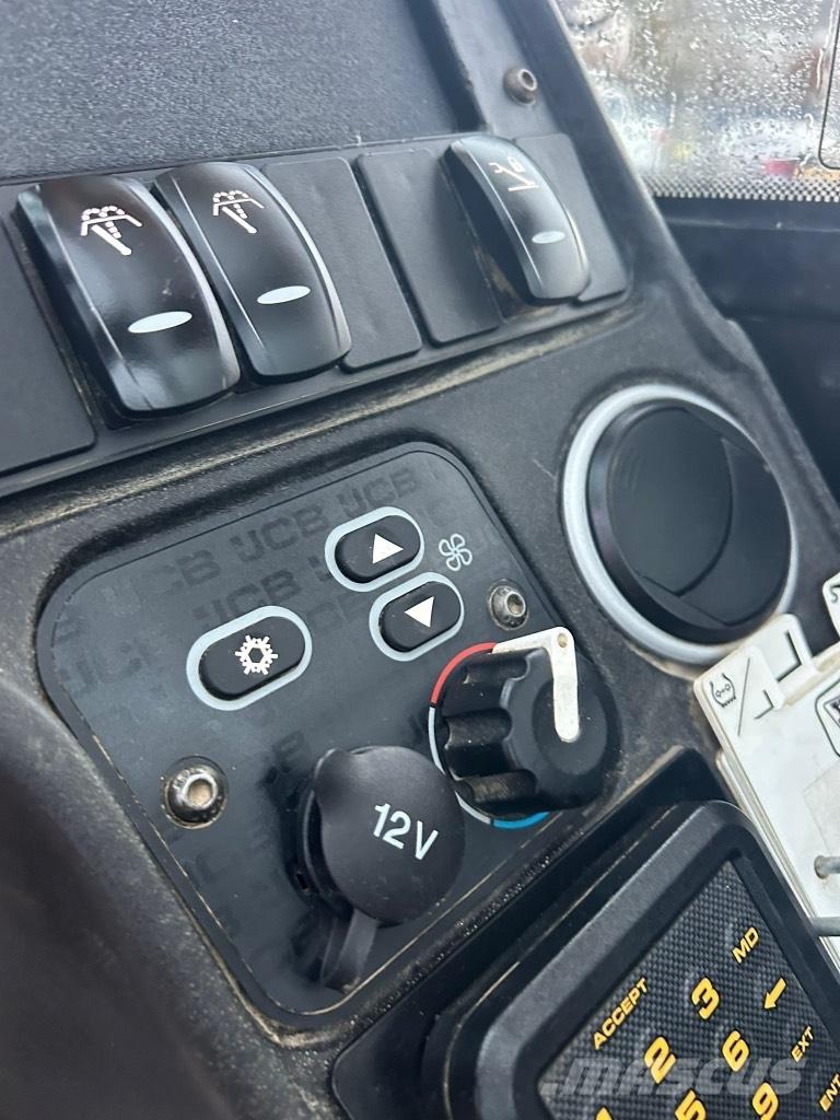 JCB 540-140 Sway / AC Telescopic handlers