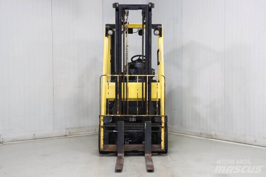 Hyster H2.0FTS LPG trucks