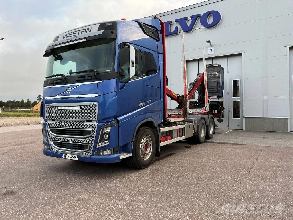 Volvo FH16 650 Timber trucks