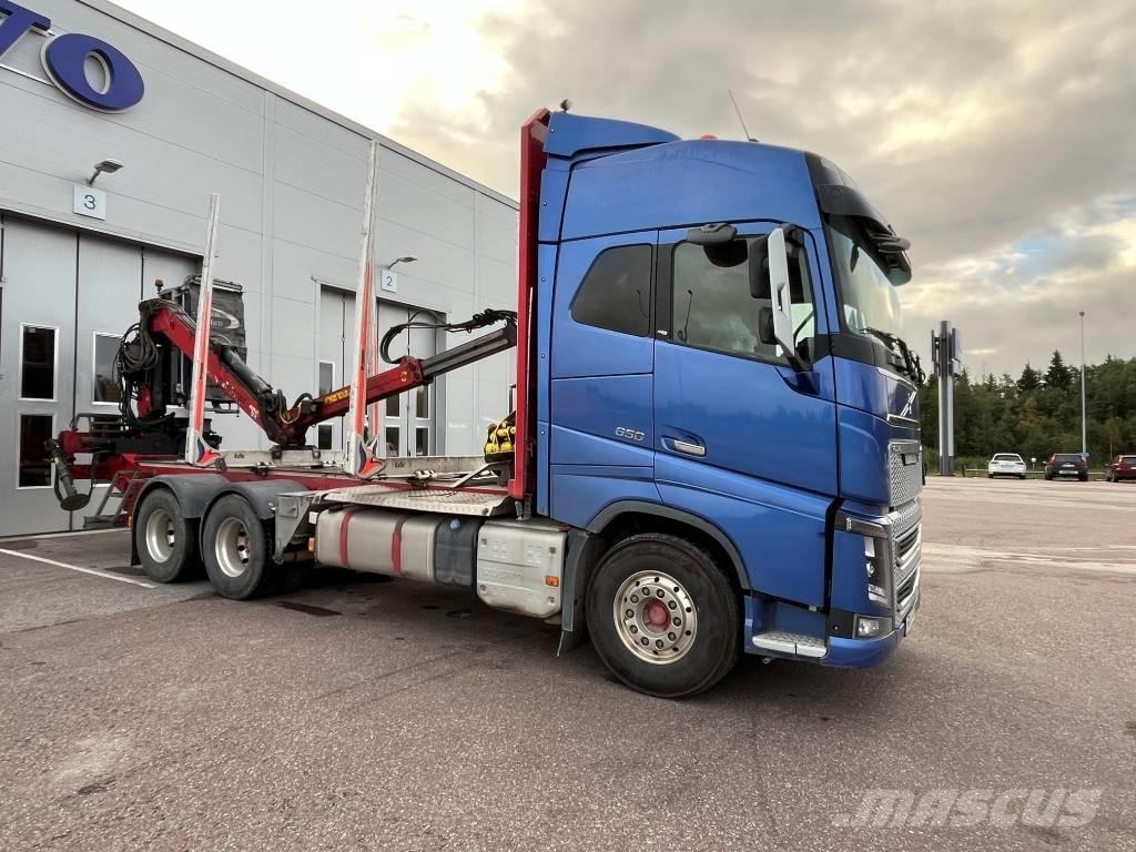 Volvo FH16 650 Timber trucks