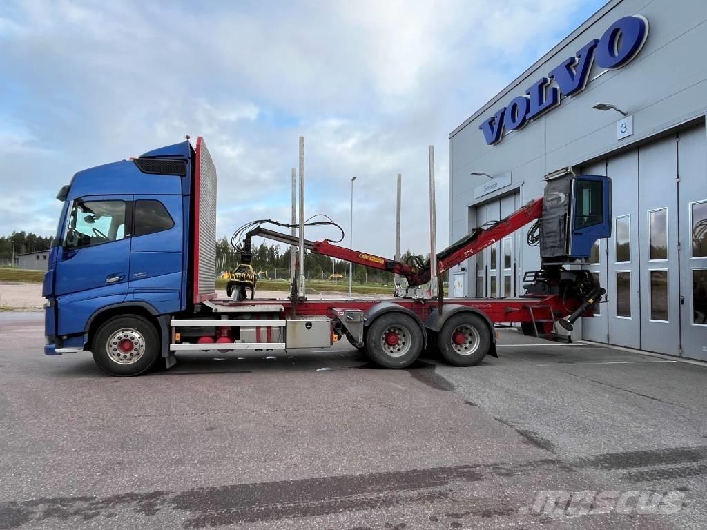 Volvo FH16 650 Timber trucks