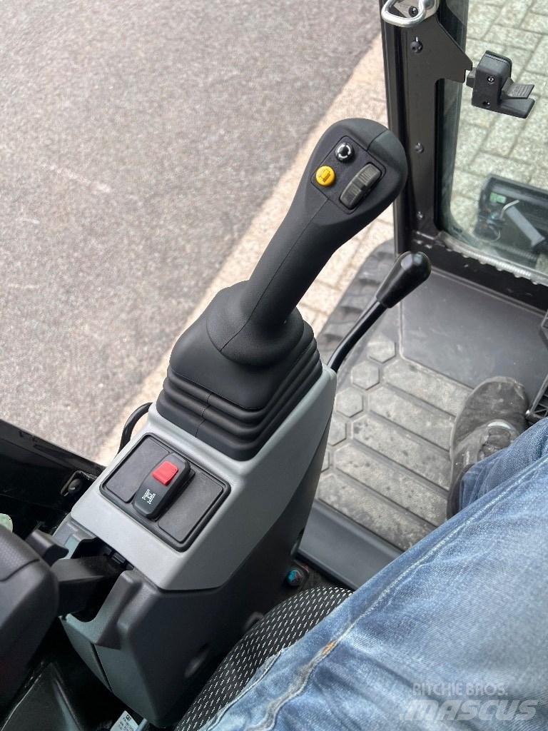 CAT 302 | NEW | 2022 Mini excavators < 7t (Mini diggers)