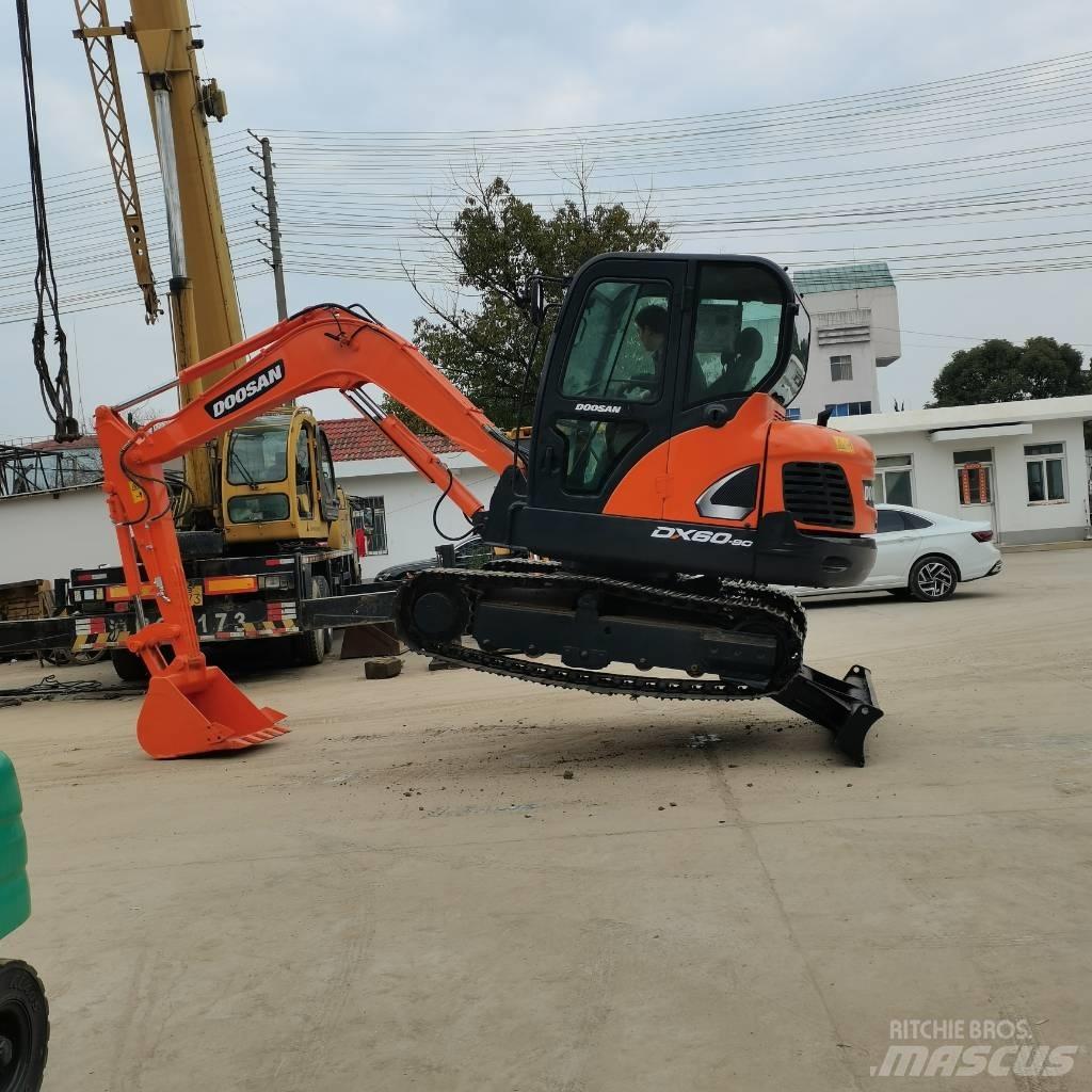 Doosan DX 60 Crawler excavators
