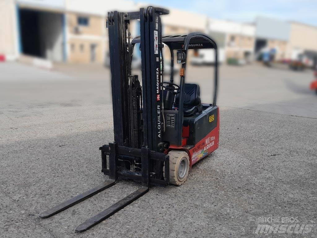 Manitou ME320 Electric forklift trucks