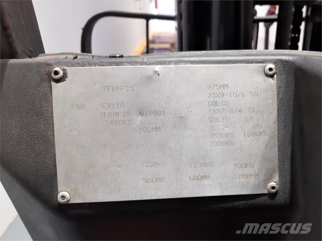 Toyota 7FBMF25 Electric forklift trucks