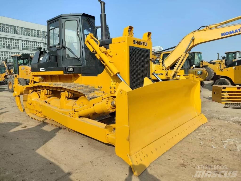 Shantui SD 22 Crawler dozers