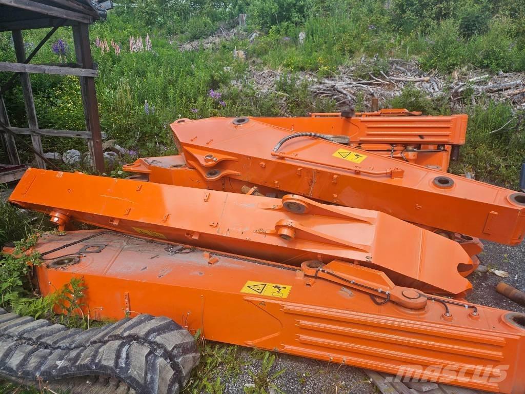 Hitachi ZX 350 LC-7 Booms and arms