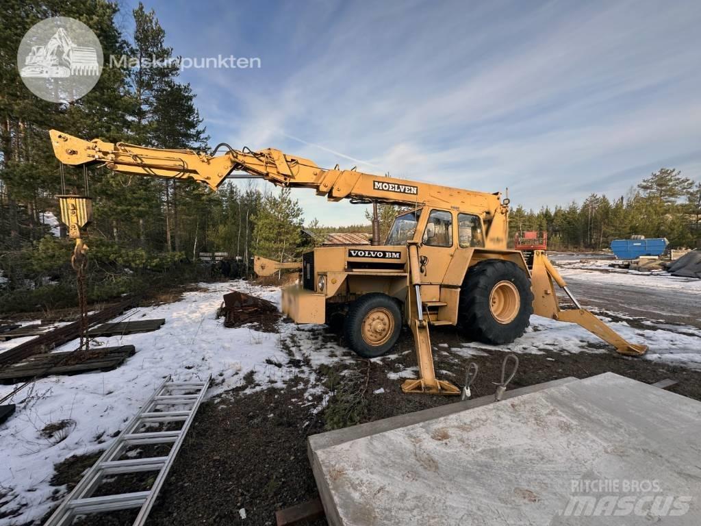 Moelven MK 693 All terrain cranes