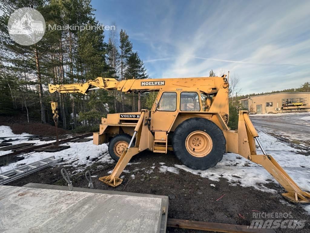 Moelven MK 693 All terrain cranes