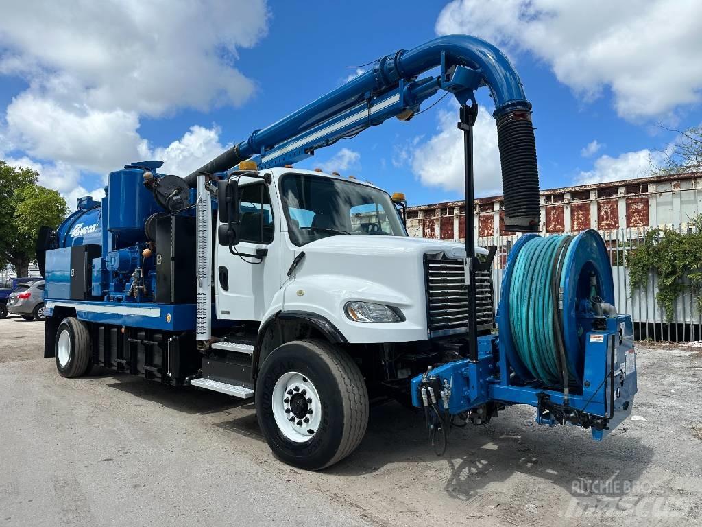 Freightliner M2 Combi / vacuum trucks