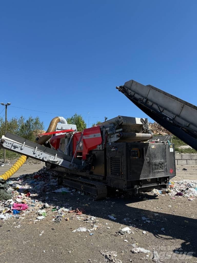 Westeria Airbasic Bins and hoppers