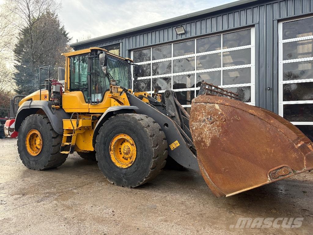 Volvo L120 Wheel loaders