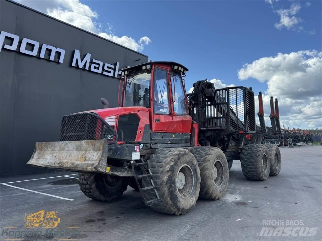 Komatsu 895 Forwarders