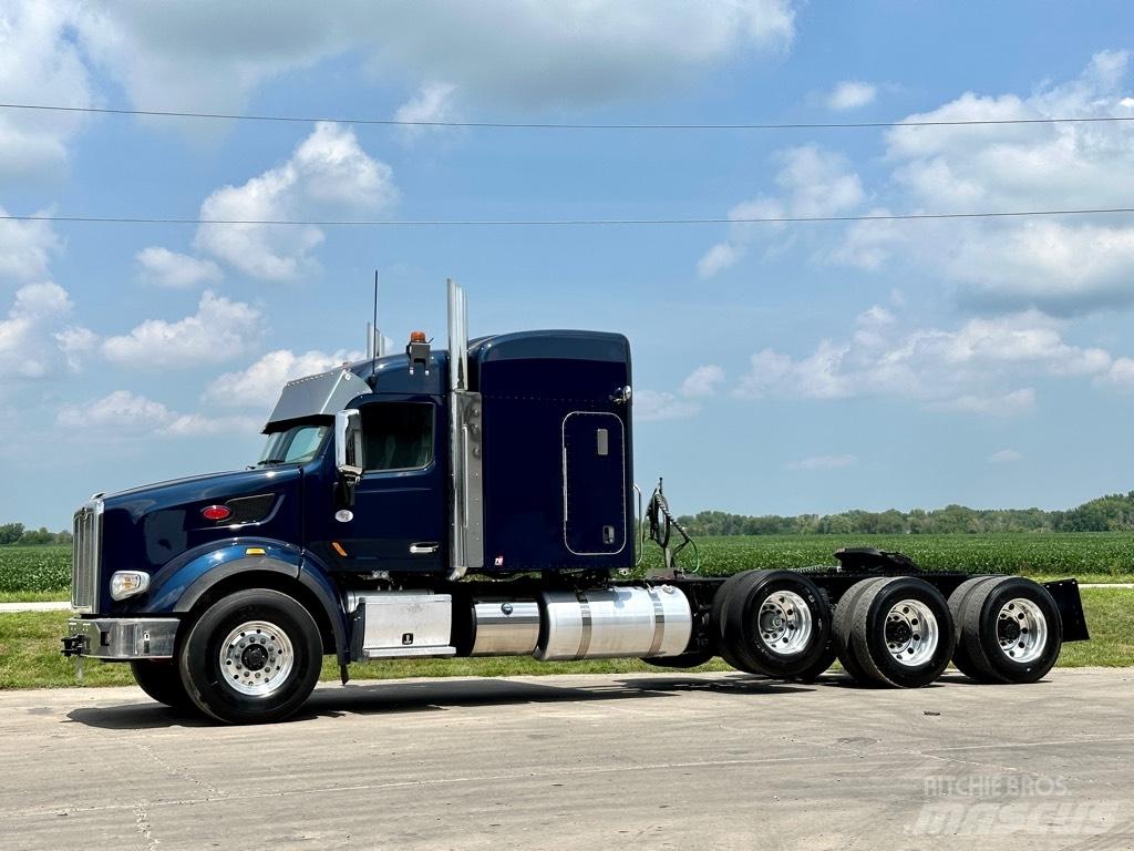 Peterbilt 567 Tractor Units